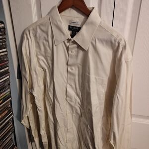 Jos. A. Bank Reserve Men's Cream Dress Shirt